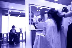 目の奥が痛いと悩んでいる方は対策を